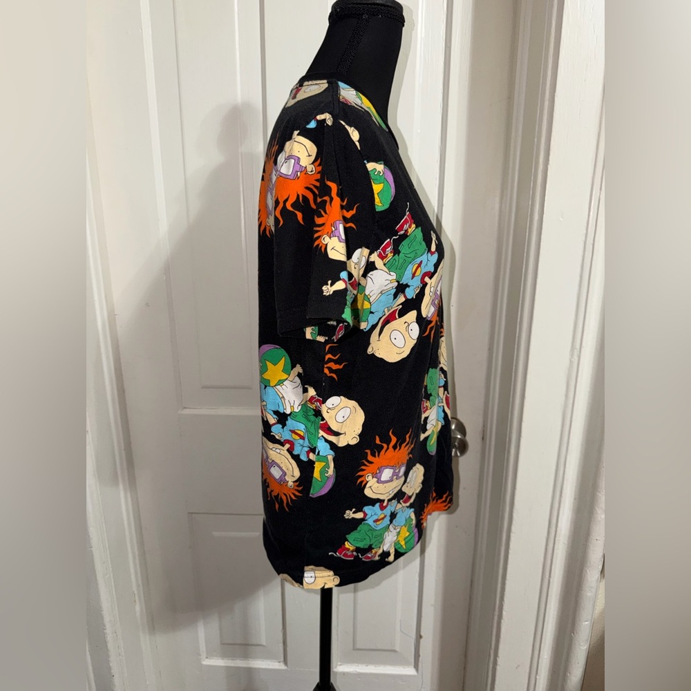 Women's size medium Black T-Shirt‎ with Colorful rugrats design - Picture 2 of 6